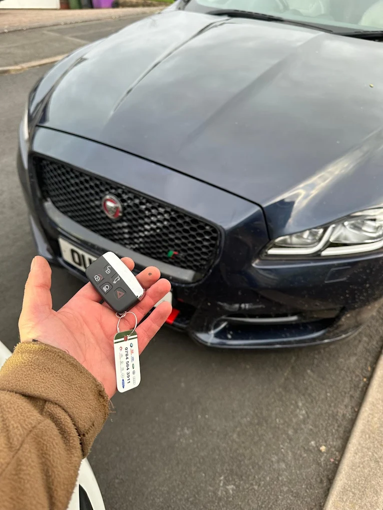 Jaguar Car Key Battery Change